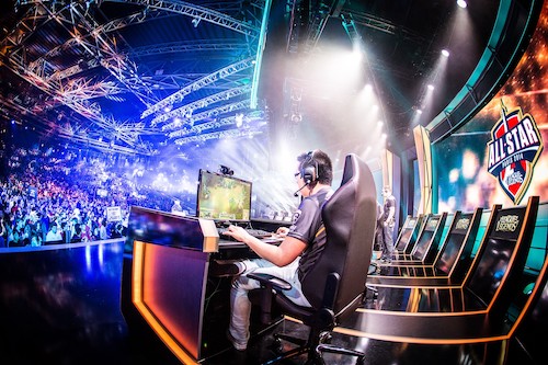 THE TOUGHEST E-SPORTS TOURNAMENTS FOR PRO GAMERS